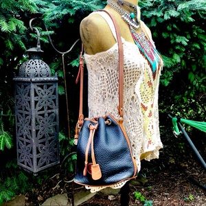 DOONEY & BOURKE vintage AWL bucket bag